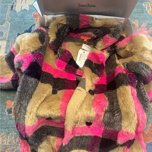 Never Worn Vilagallo Pink and Black Coat Size 8US/42EU